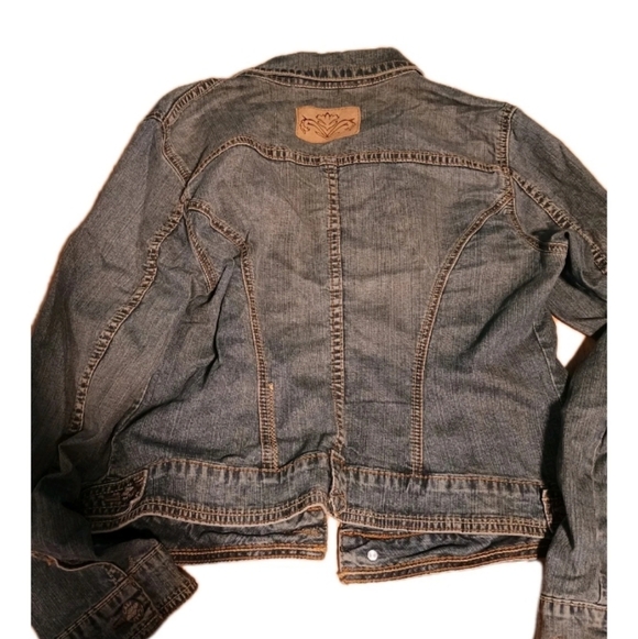 CAbi Denim Jean Jacket Women's Medium Western Gorpcore Rodeo Preppy - Picture 3 of 5